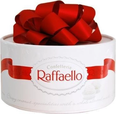 Конфеты RAFFAELLO торт 200 г