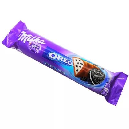 Батончик MILKA "Oreo" из молочного шоколада с печеньем 37 г